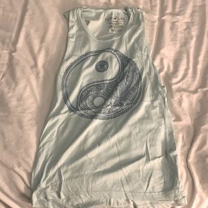 Peace sign tank